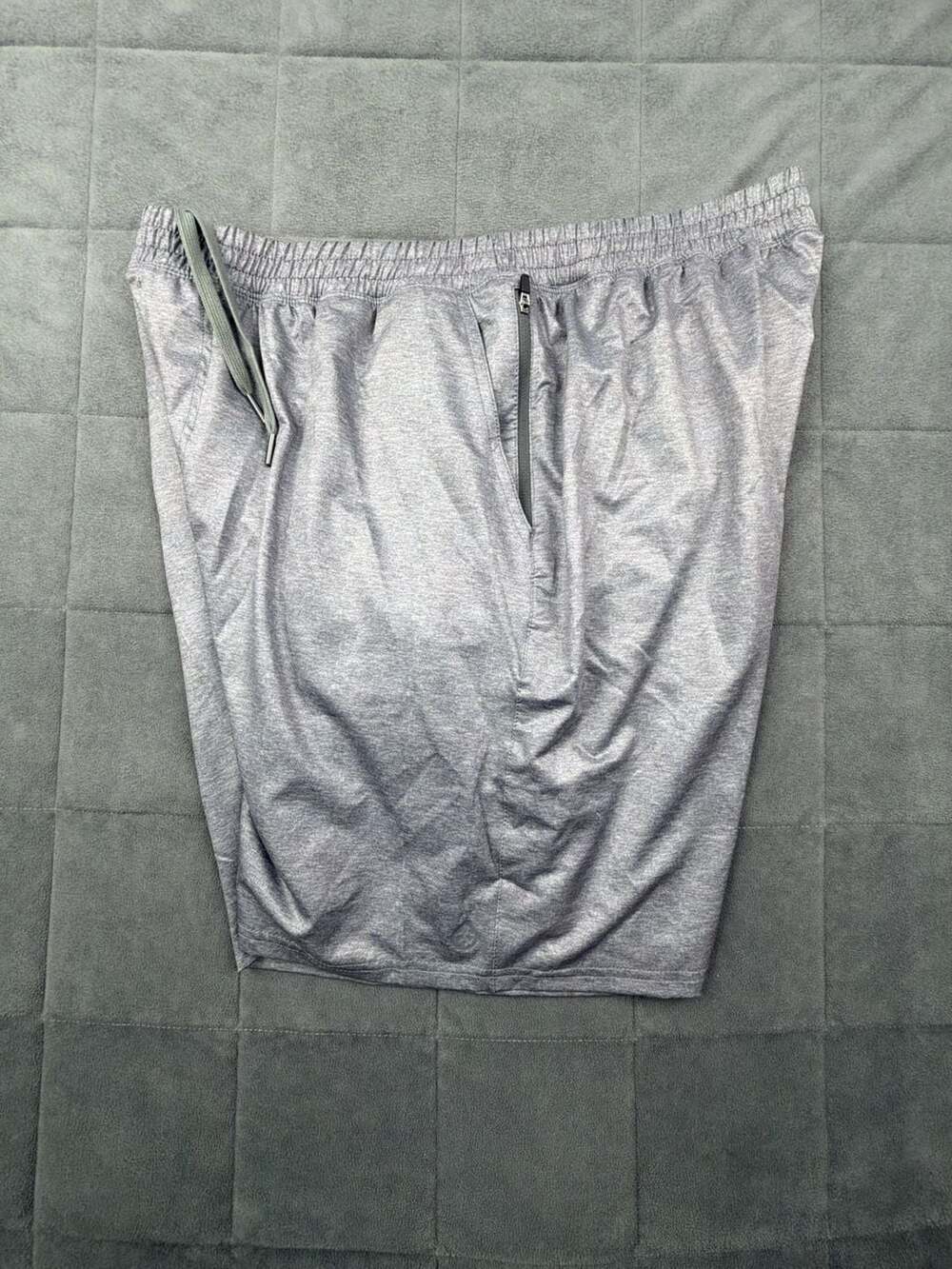 Tasc performance Short XL Charcoal Heather Athletic Shorts
